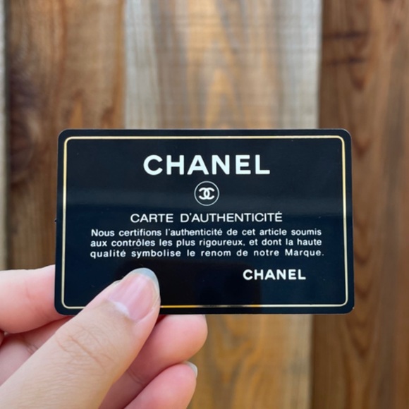 SOLD Chanel 21P Tweed Mini Flap Bag - Picture 8 of 10